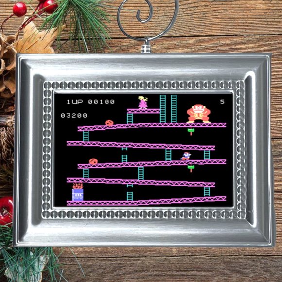 ColecoVision Donkey Kong Retro‎ Video Game Memorabilia Christmas Tree Ornament - Picture 1 of 3
